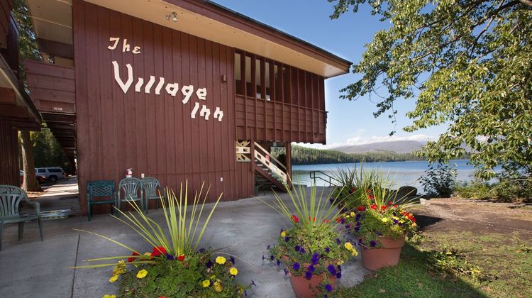 Village Inn at Apgar Exterior