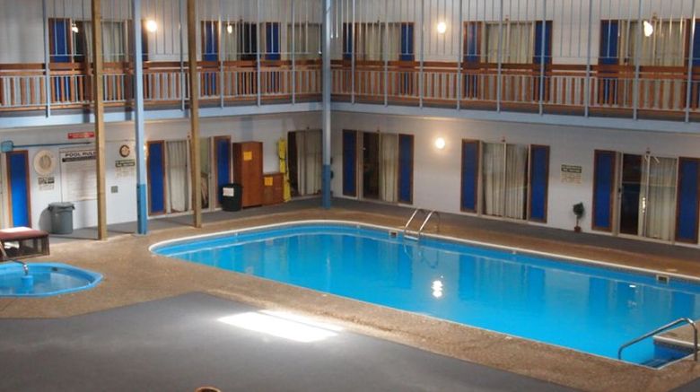 <b>Yogo Inn of Lewistown Pool</b>