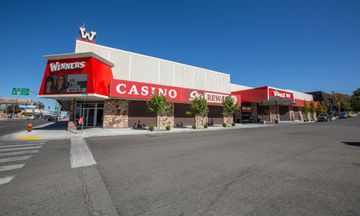 Winners Hotel & Casino