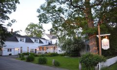 Dowds' Country Inn