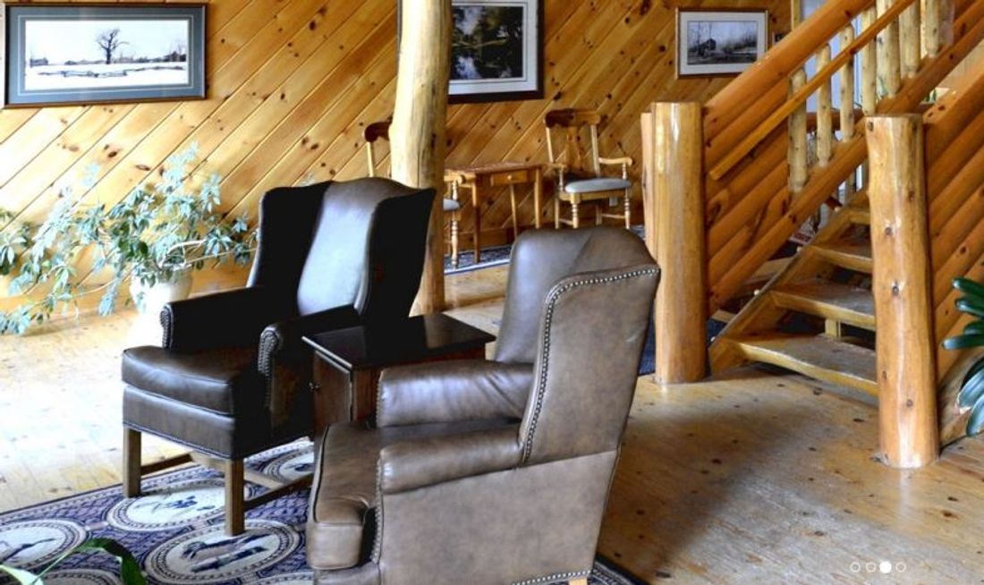The New England Inn & Resort Lobby