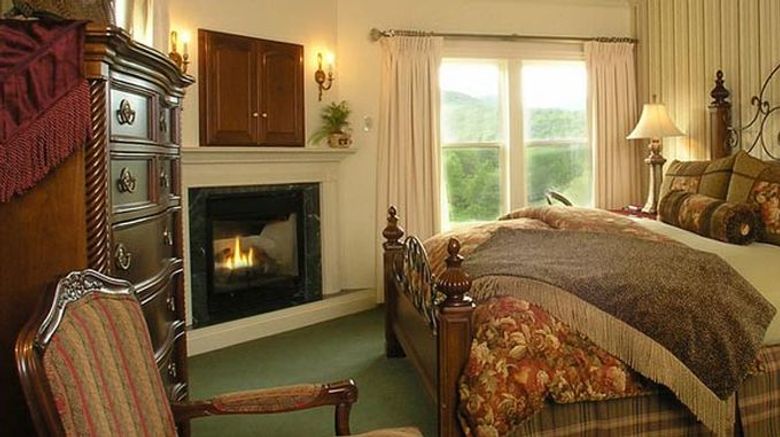 <b>The Inn at Thorn Hill & Spa Room</b>
