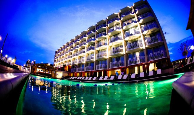 Ocean Club Hotel Exterior