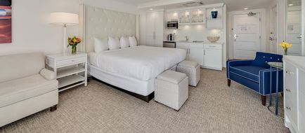 Icona Avalon Room