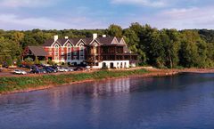 Lambertville Station Restaurant & Inn