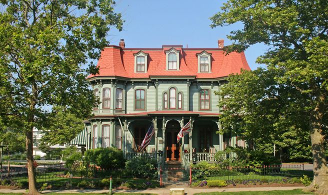 The Queen Victoria Bed & Breakfast Inn Exterior