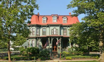 The Queen Victoria Bed & Breakfast Inn