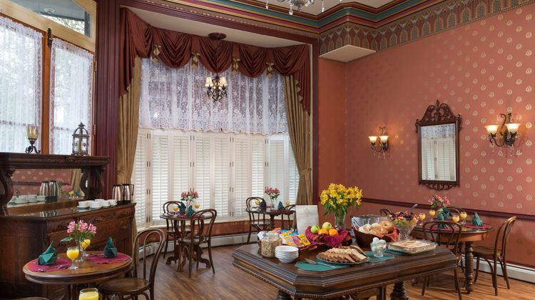 The Queen Victoria Bed & Breakfast Inn Restaurant