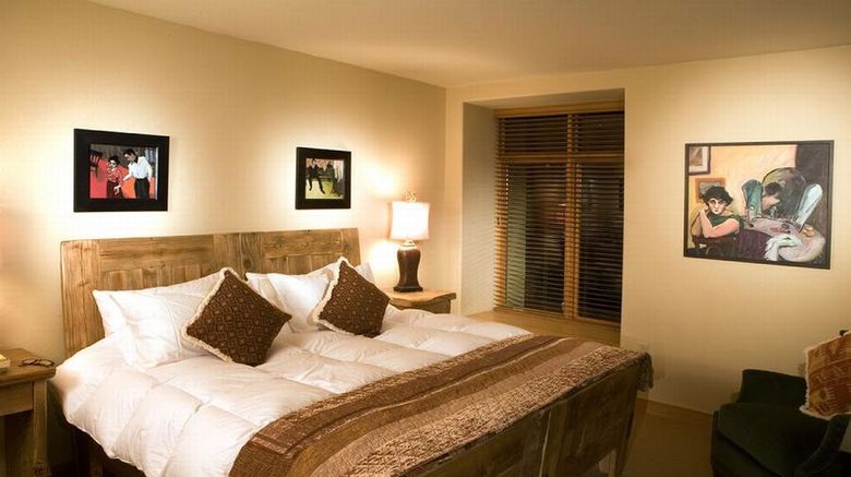 <b>Edelweiss Lodge & Spa Room</b>