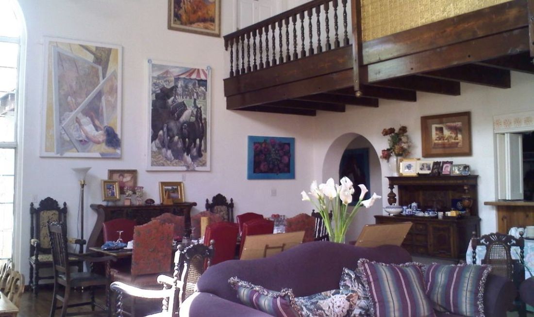 Lundeen Inn of the Arts Lobby