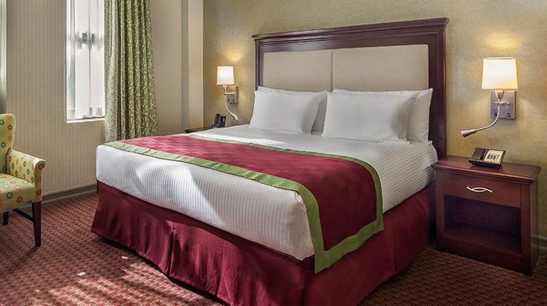 <b>The Hotel at Times Square Room</b>