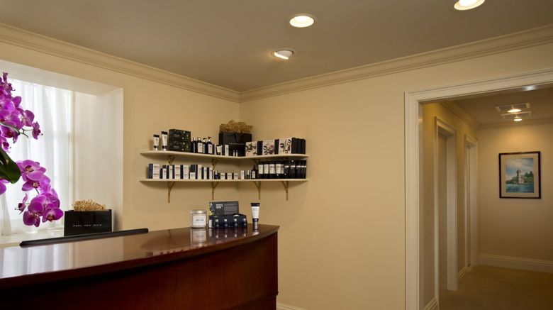 <b>The Otesaga Resort Hotel Spa</b>