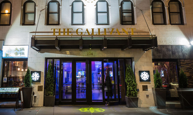 The Gallivant Times Square Exterior