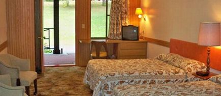 Scott's Oquaga Lake House Room