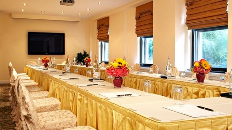 The Kimberly Hotel Meeting
