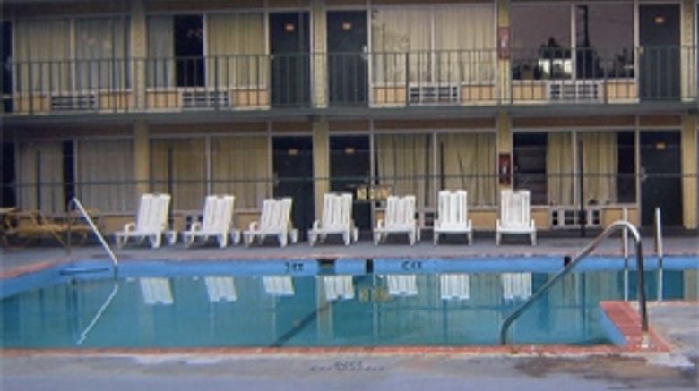 <b>Baymont by Wyndham Morganton Pool</b>