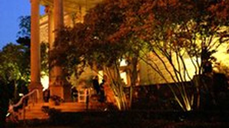 Graystone Inn Exterior