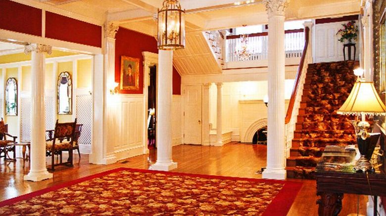 <b>Graystone Inn Lobby</b>
