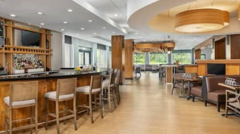 <b>DoubleTree by Hilton Greensboro Airport Bar/Lounge</b> <b>DoubleTree by Hilton Greensboro Airport Bar/Lounge</b>