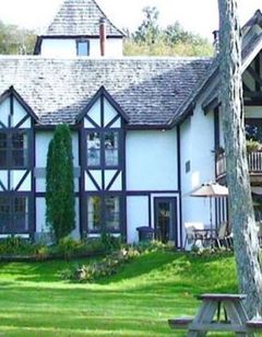 Beach Alpen Inn