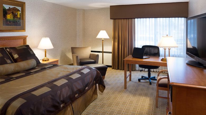<b>Bismarck Hotel & Conference Center Room</b> <b>Bismarck Hotel & Conference Center Room</b>