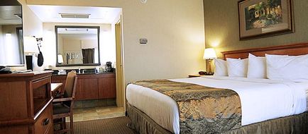 Biltmore Hotel and Suites Room
