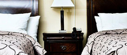 Pacer Inn and Suites Delaware Room