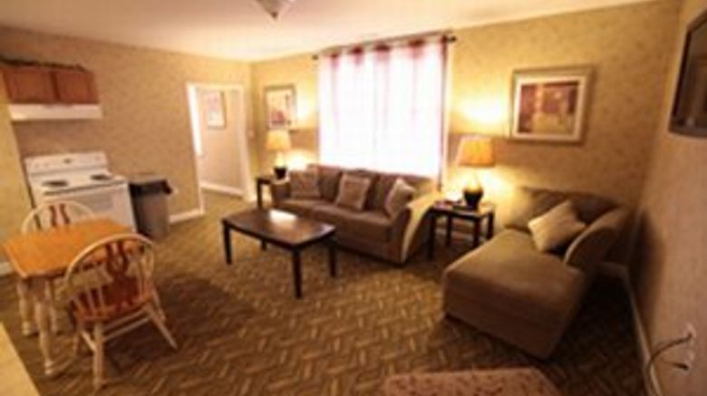 <b>Island House Hotel Suite</b>