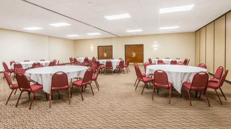 <b>Days Inn Altus Meeting</b>