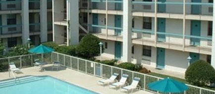 Eagle Suites Hilti Pool