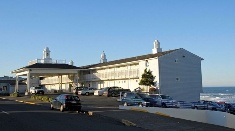Seagrass Oceanfront Inn Exterior