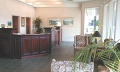 Hayward Inn