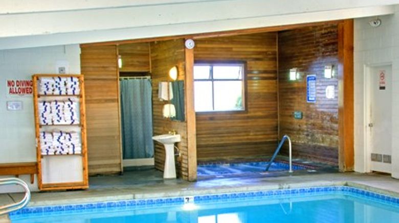 <b>The Seashore Inn Pool</b>