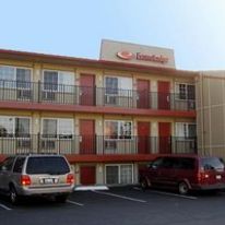 Motel 6 Portland, OR – Southeast