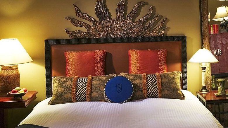 <b>The Heathman Hotel Room</b>