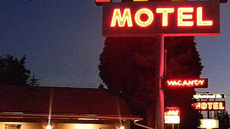 <b>Holiday Motel Exterior</b>
