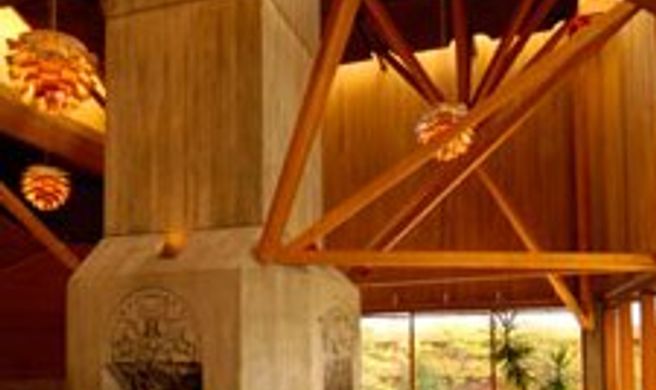 Kah-Nee-Ta High Desert Resort & Casino Lobby