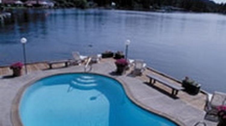 Lakeshore Inn Pool