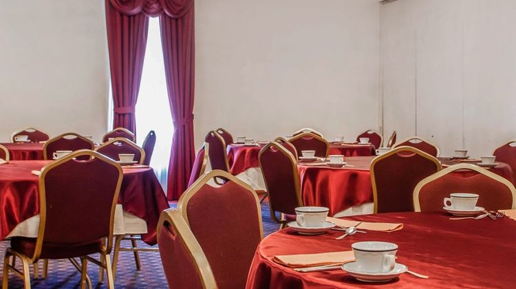 Days Inn by Wyndham Pottstown Banquet