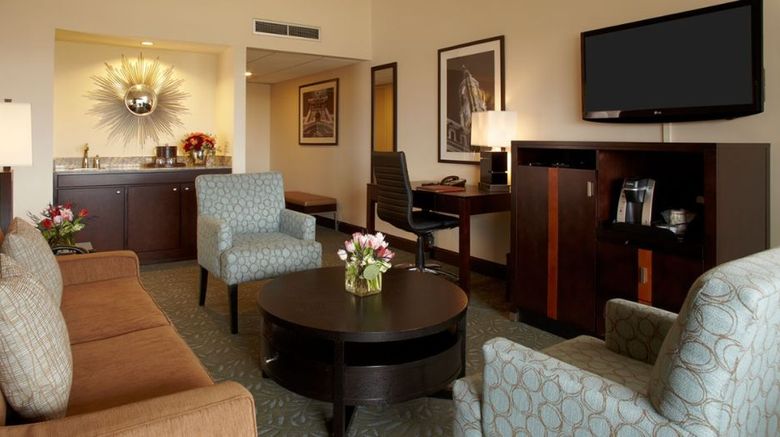 <b>Union League Liberty Hill Hotel Suite</b> <b>Union League Liberty Hill Hotel Suite</b>