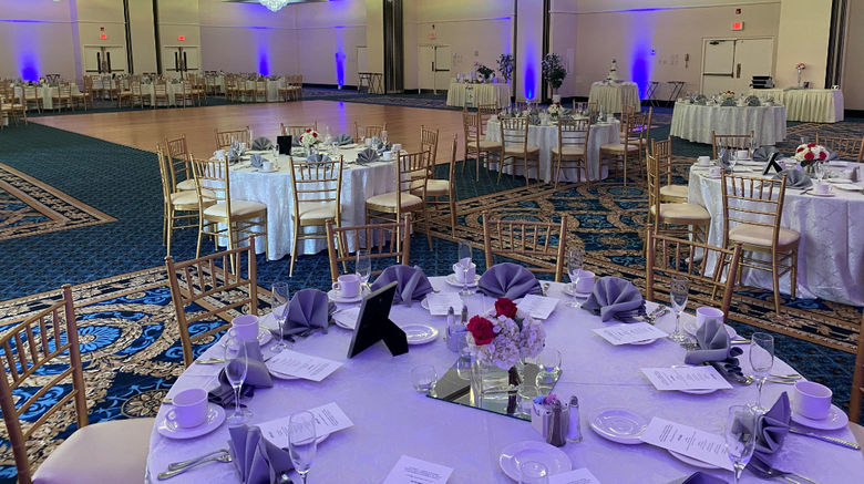 <b>Radisson Hotel Philadelphia Northeast Banquet</b> <b>Radisson Hotel Philadelphia Northeast Banquet</b>