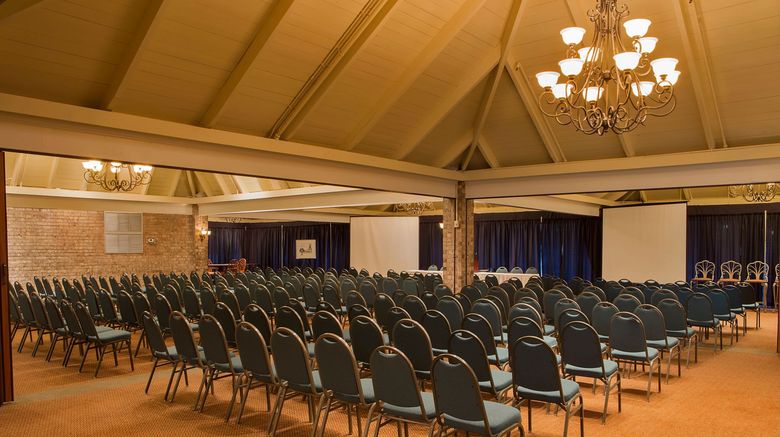 <b>Caravelle Resort Hotel & Villas Meeting</b> <b>Caravelle Resort Hotel & Villas Meeting</b>