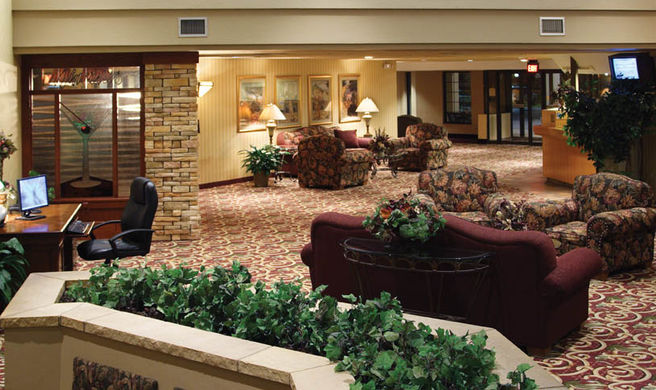 AmericInn by Wyndham Watertown Lobby