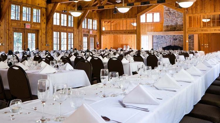Sylvan Lake Lodge Banquet