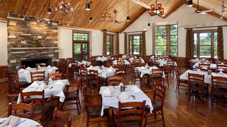 Sylvan Lake Lodge Restaurant