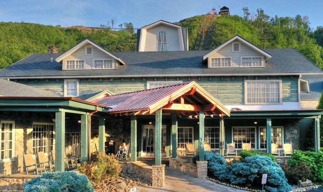 Gatlinburg Inn Exterior