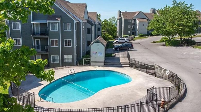 <b>Gatlinburg Summit Condominiums Exterior</b>