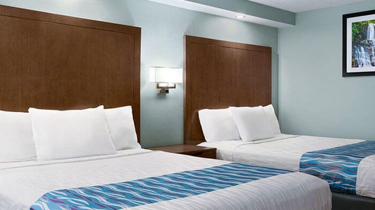 Gatlinburg River Inn Room