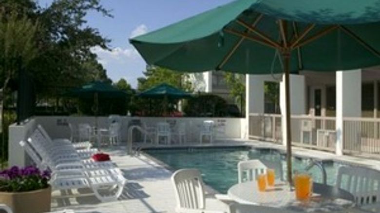 <b>Hawthorn Suites Arlington/DFW South Pool</b> <b>Hawthorn Suites Arlington/DFW South Pool</b>