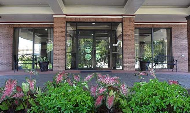 Hotel Tyler Exterior